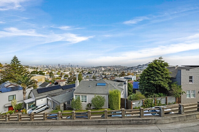 Building Photo - 50 Laidley St