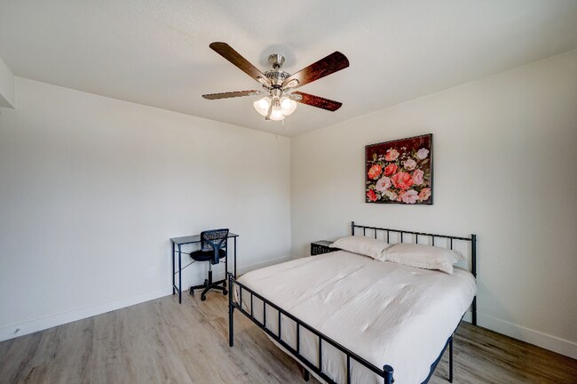 Foto del edificio - 2331 W Kathleen Rd