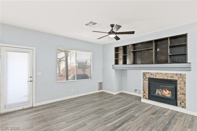 Foto del edificio - 8444 Sweet Cedar Ave