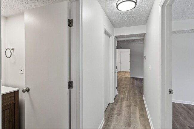 Building Photo - 3175 Roesch Blvd