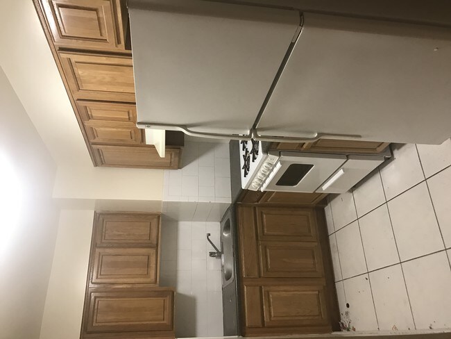 Foto del edificio - 141-33 Pershing Crescent