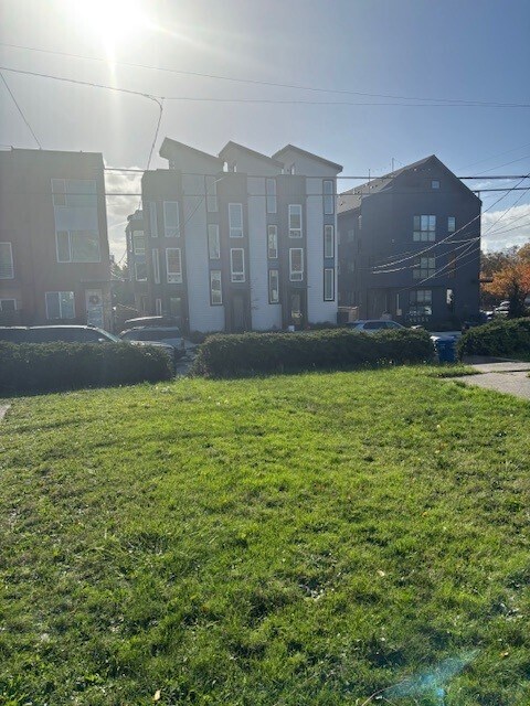 Foto del edificio - 838 NW 54th St