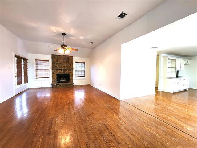 Foto del edificio - 3701 Haynes Rd