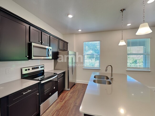 Building Photo - 2740 Sunrise Lndg Lp