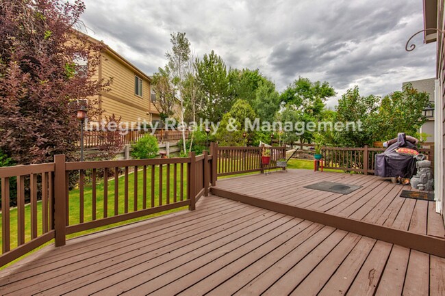 Building Photo - 2214 Bulrush Ct