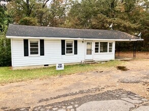 Building Photo - 5343 N Raymond Ave