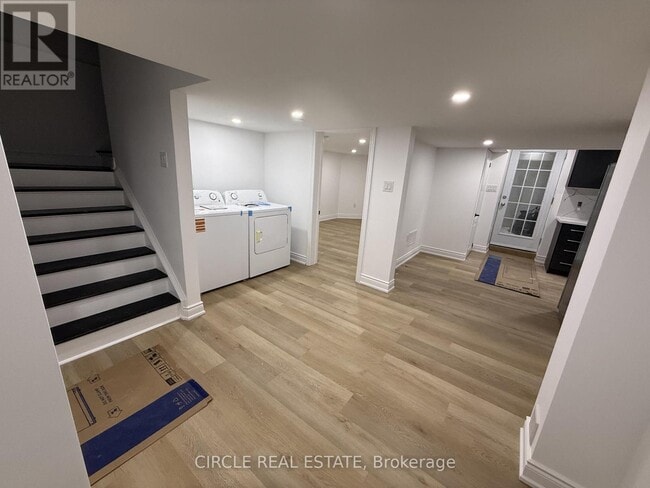 Building Photo - 2971 Westoak Trails Blvd