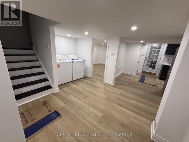 Photo du bâtiment - 2971 Westoak Trails Blvd