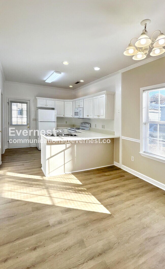 Foto del edificio - 101 W Bush St