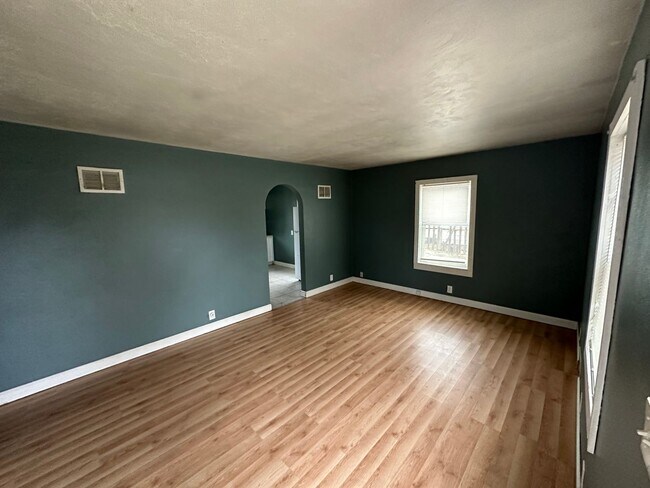 Foto del edificio - 14 Harriet Ln
