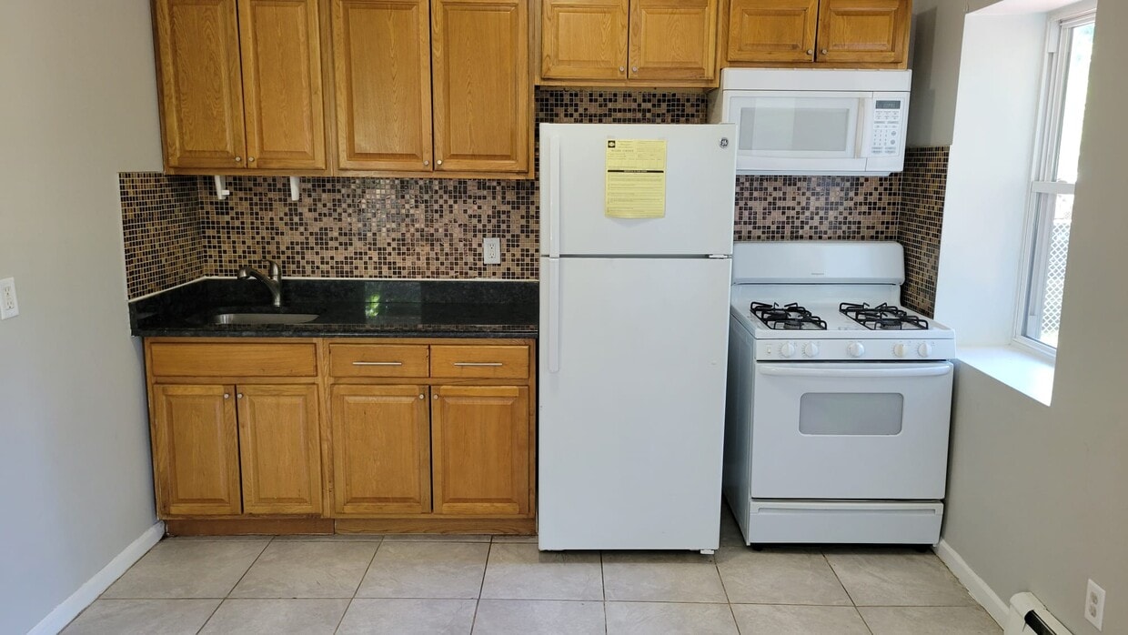 210 Rosette St Unit 1, New Haven, CT 06519 Apartments in New Haven, CT