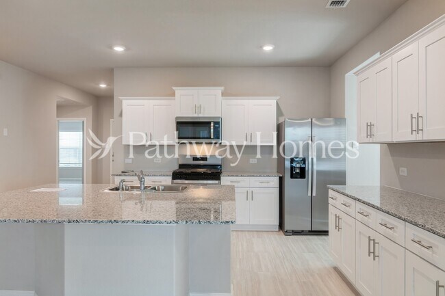 Foto del edificio - 9436 Golden Tree Ave