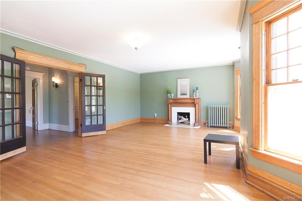 Sala de estar - 106 Bidwell Pkwy