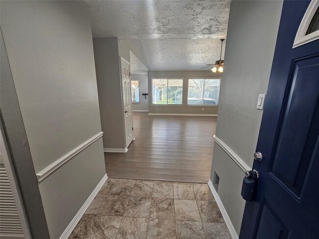 Building Photo - 23915 Tayloe House Ln