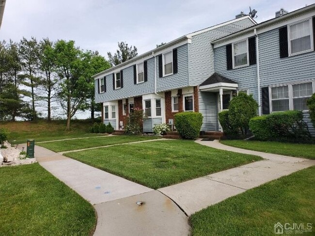Building Photo - 13 Gardenia Ct