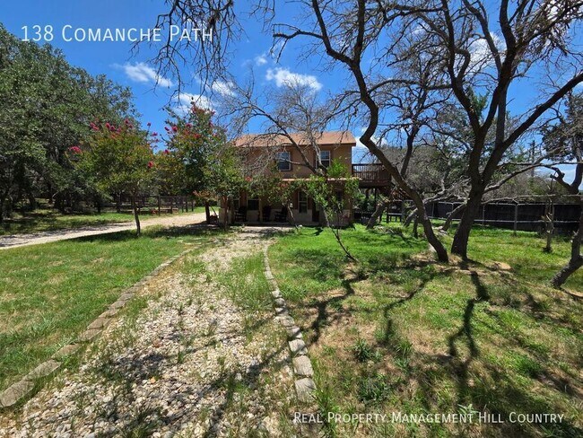 Foto del edificio - 138 Comanche Path