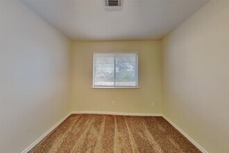 Building Photo - 5510 Forest Trails Dr