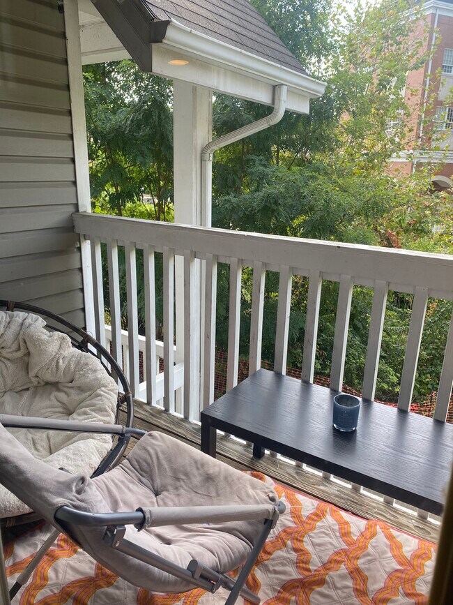 Balcón de la Unidad D - Sycamore Place