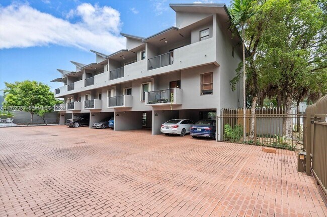 Building Photo - 3097 Bird Ave