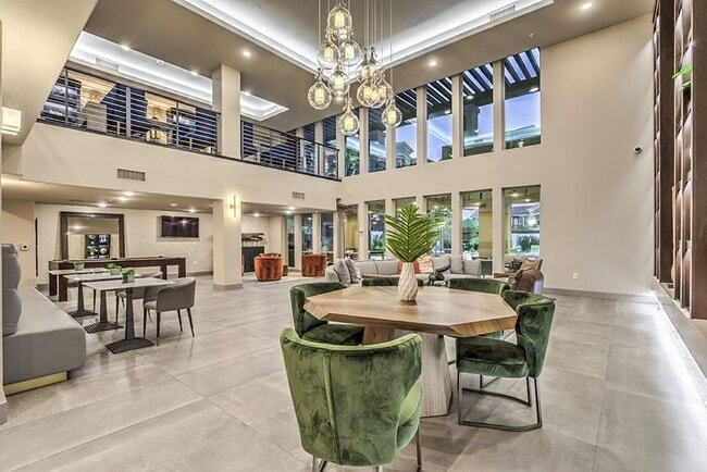 Building Photo - Radiance at Grand Canyon