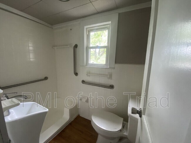 Foto del edificio - 1435 Delaware Ave