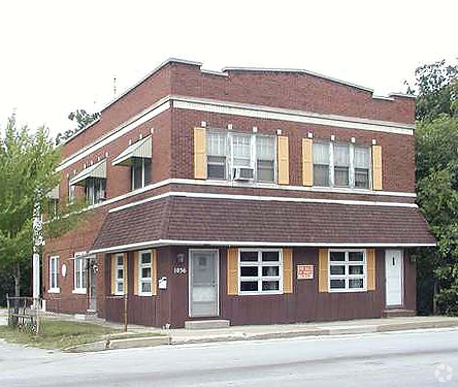 1036 S Halsted Ave, Chicago Heights, IL 60411 Apartments in Chicago