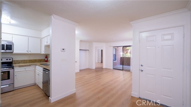 Foto del edificio - 10655 Lemon Ave