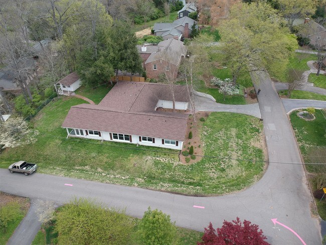 Building Photo - 7026 Shadyland Dr SW