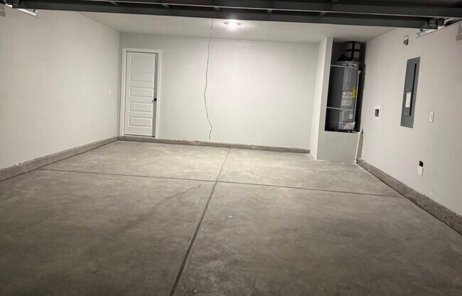 Foto del edificio - 6438 Swainson St SW