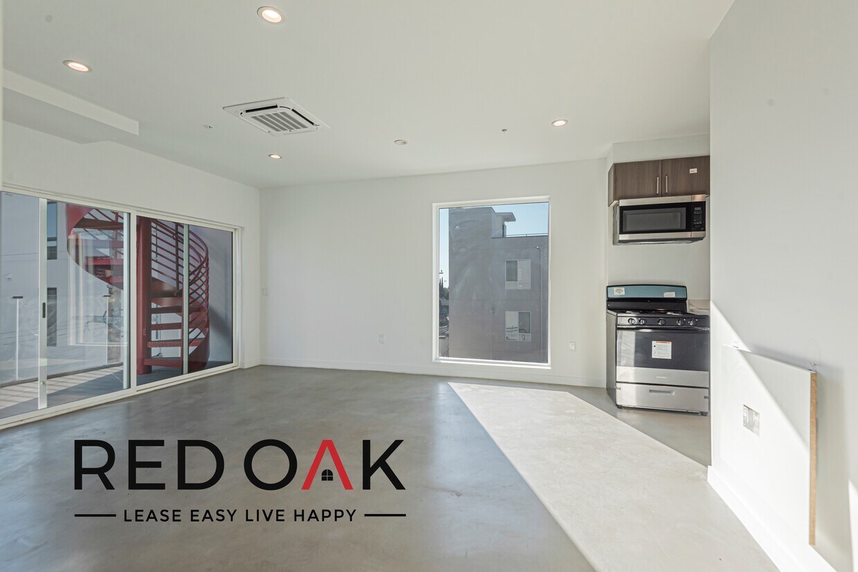 Foto principal - ~1 Month FREE~ Incredible, Spacious Three ...