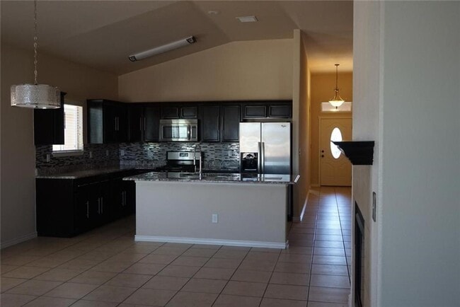 Building Photo - 5828 Megan St