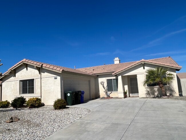 Building Photo - 13190 Cameron St