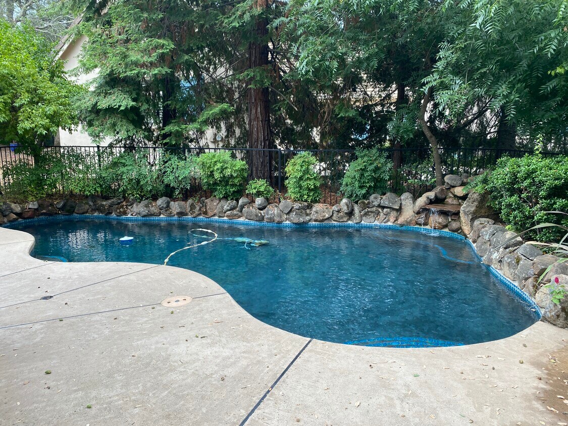 Foto del edificio - 15088 Rio Cir