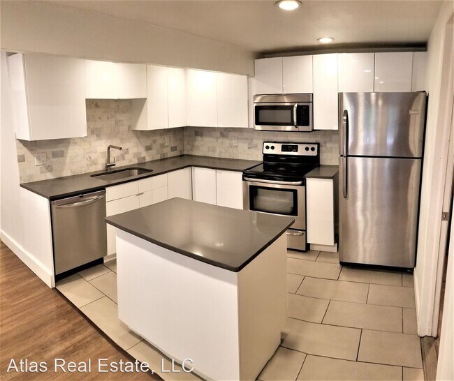 Foto del edificio - 1566-1568 Youngfield St