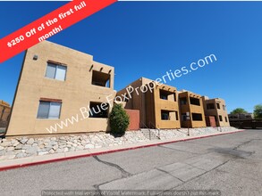 Building Photo - 1810 E Blacklidge Dr