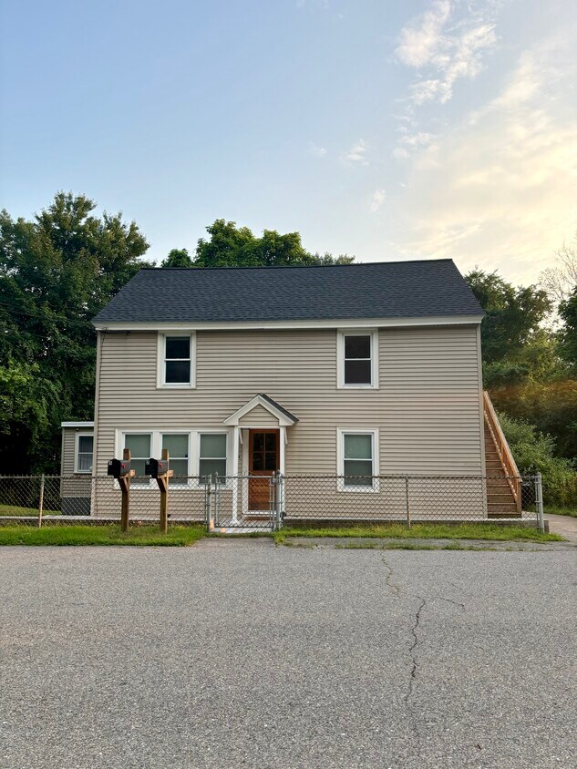 Exterior - 34-2 Savoy Ave