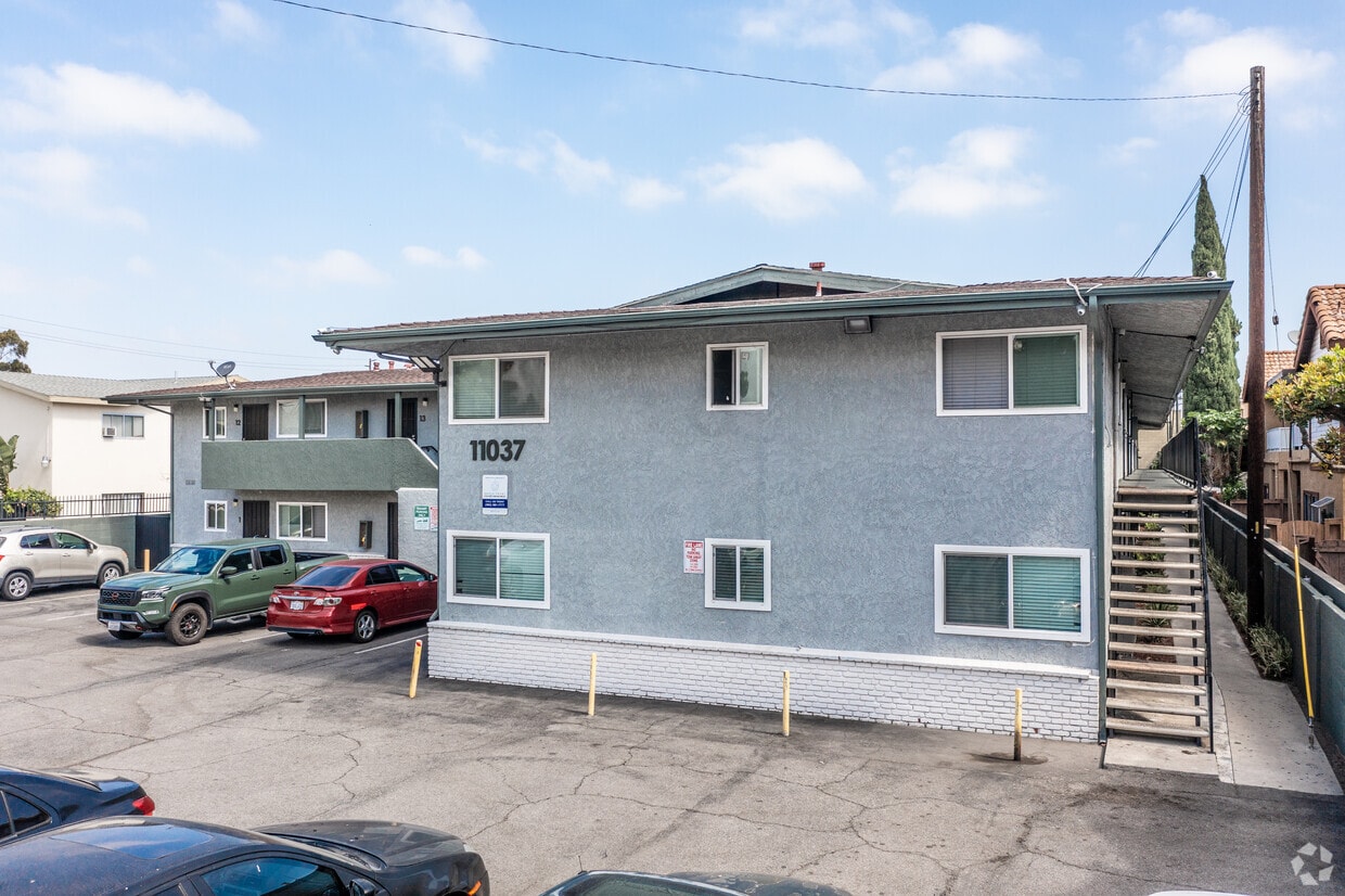 Foto principal - 11037 Ferina St.