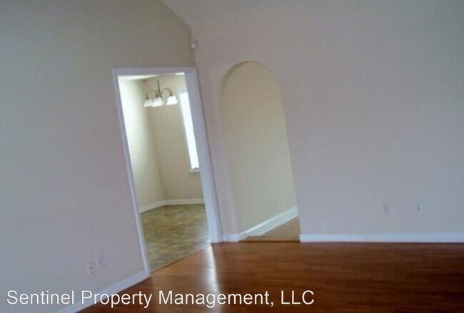 Building Photo - 3 br, 2 bath House - 319 Tyson Glen Dr
