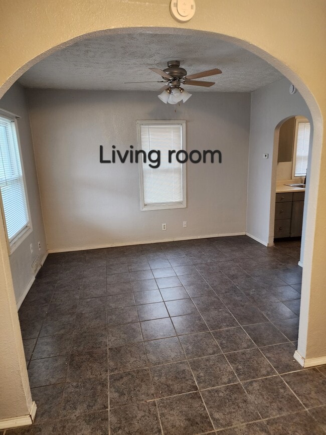 Foto del edificio - 1811 W 4th St