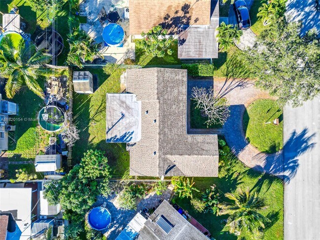 Foto del edificio - 8430 NW 15th Ct