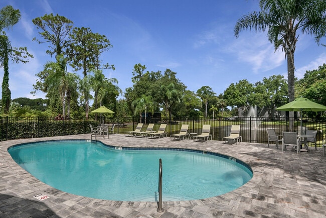 Photo - Boulevard Apartments
