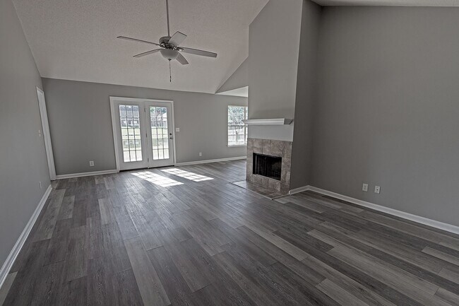 Building Photo - Home for Rent in Wetumpka