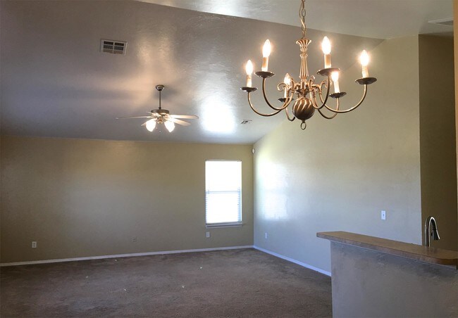 Foto del edificio - 2808 NW 187th Terrace