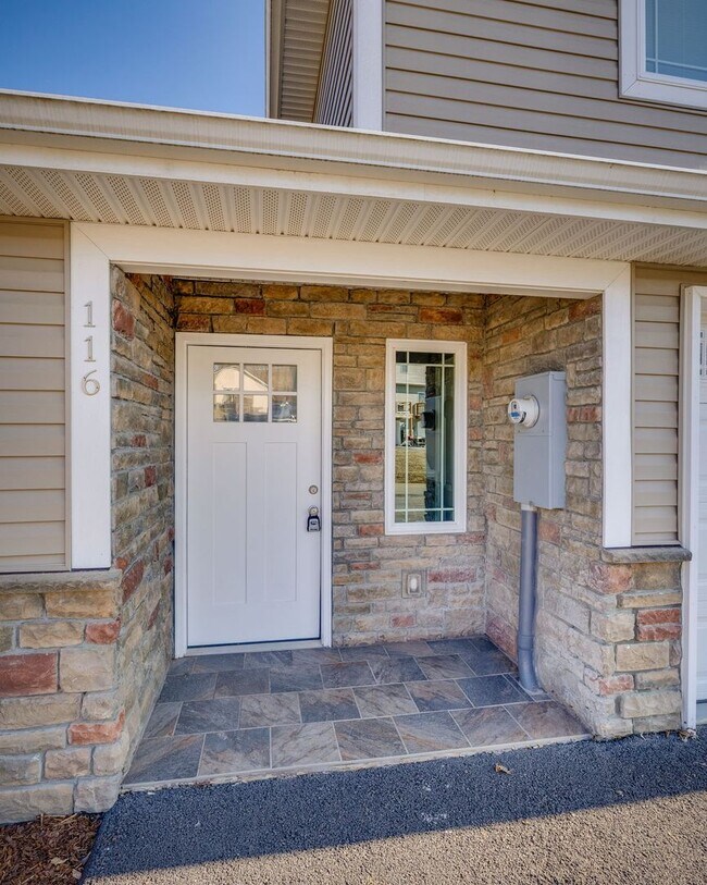 Foto del edificio - Gorgeous 3 br/2.5 bath Condo in Abingdon VA