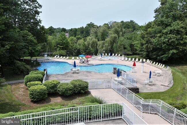 Foto del edificio - 102 Wellington Park Dr