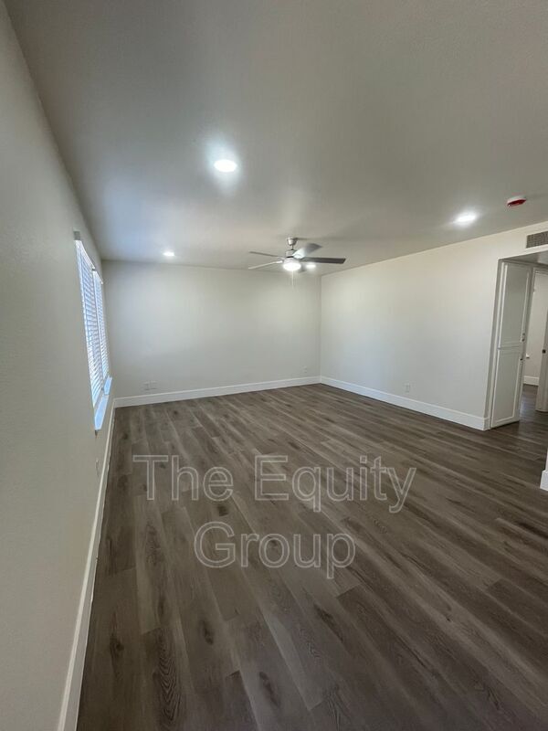 Foto del edificio - 3537 W Campus Ave.