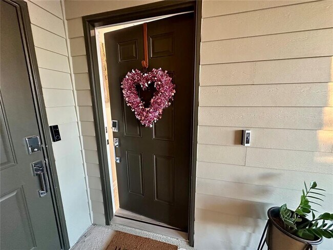 Foto del edificio - 4828 Magnetite Lp