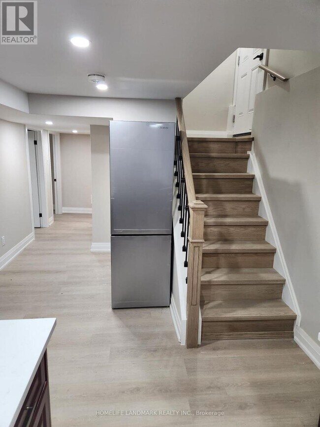 Photo du bâtiment - 6 Charcoal Dr