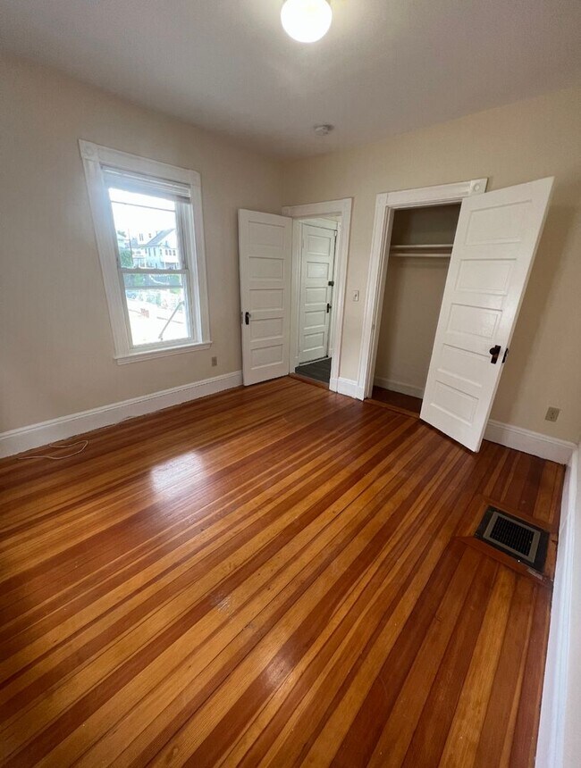 Photo - 37 Porter St Apartment