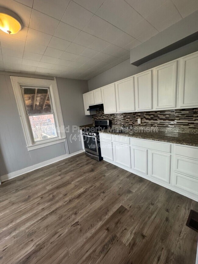 Foto del edificio - 2867 Lake Ave